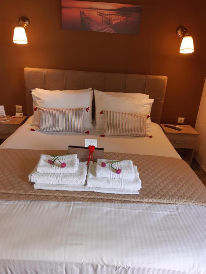 Room Near The Airport Pikérmion Extérieur photo
